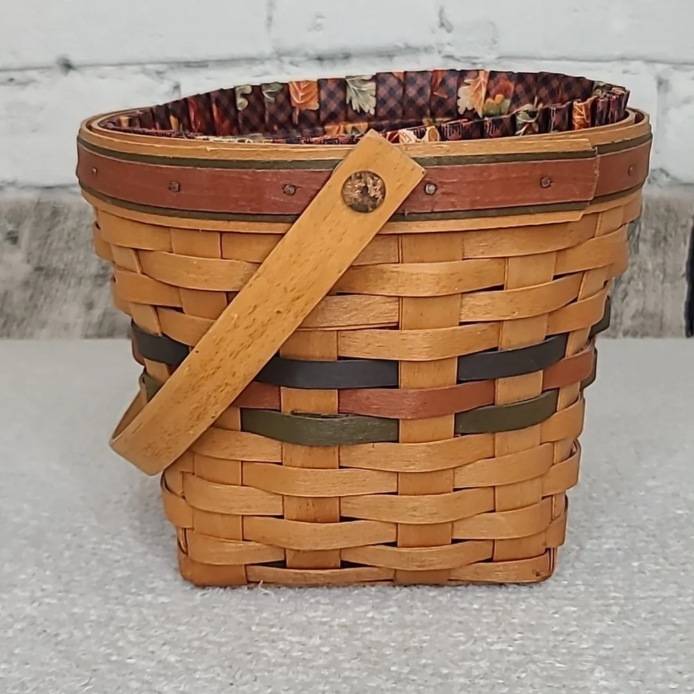 Longaberger Vintage 1996 Shades of Autumn Maple Leaf Basket/Liner/Insert 13935